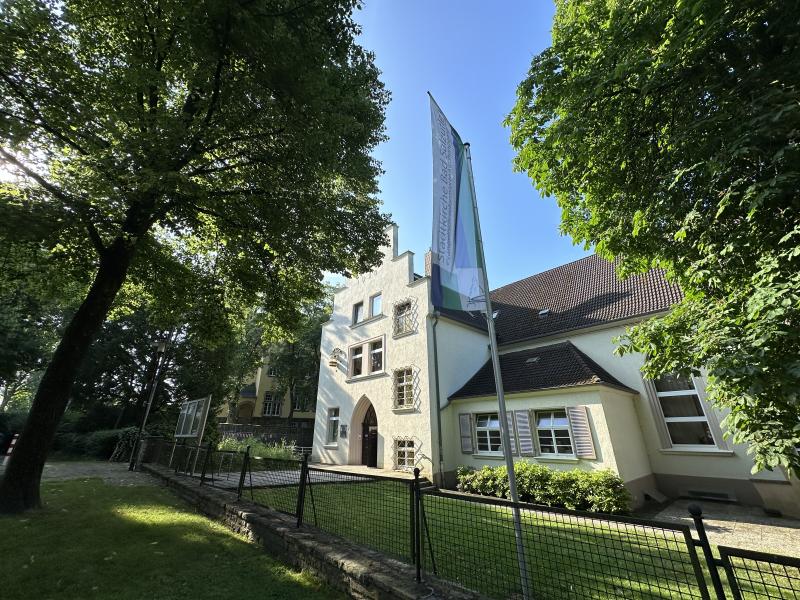 Drei Pfarrstellen weniger